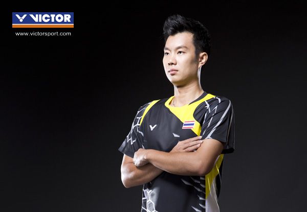 Boonsak Ponsana signs with VICTOR